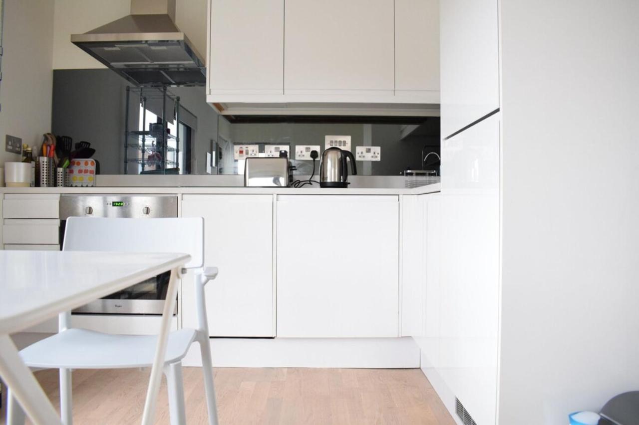 Bright 1 Bedroom Flat In North London With Balcony Exterior foto
